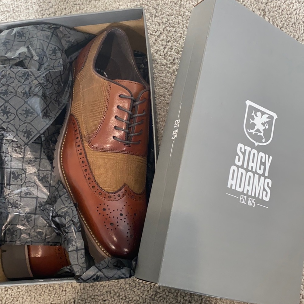 NWT Stacy Adams Baxley in Cognac